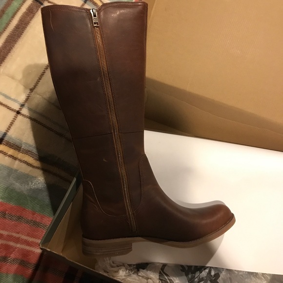 Brand new leather timberland boots